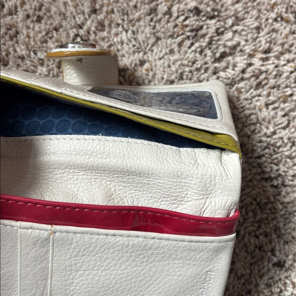 Brighton White Leather Wallet - Picture 5 of 13